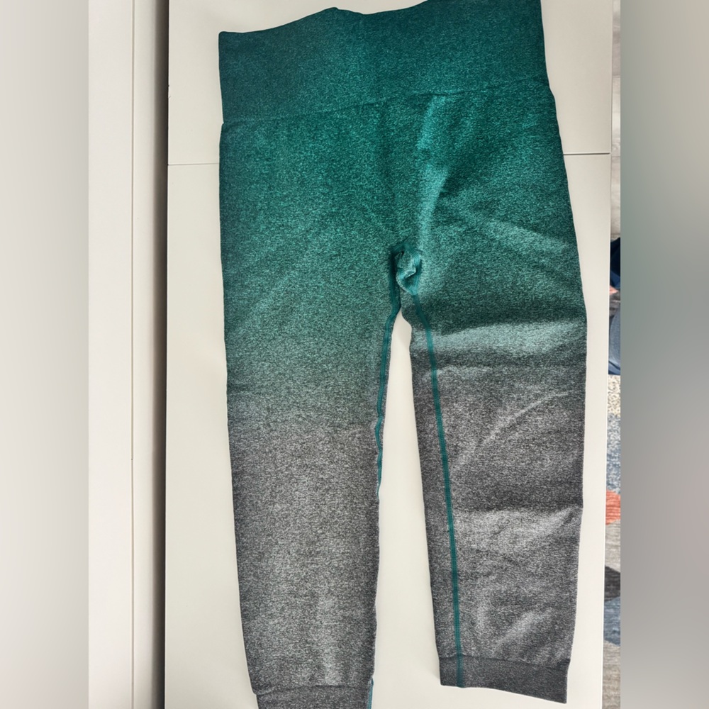 Constantly Varied Gear Teal to Gray Ombre High-Rise Leggings